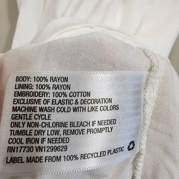 Xhilaration off the shoulder embroidered short sleeve peasant dress woman size S - Picture 5 of 8